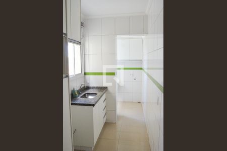 Apartamento à venda com 67m², 2 quartos e 1 vaga Apartamento à venda com 67m², 2 quartos e 1 vagaCozinha