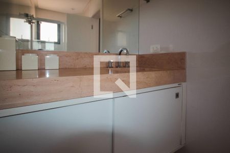 Apartamento à venda com 508m², 5 quartos e 4 vagasPiso 1:  Suíte 2