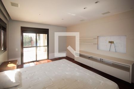 Apartamento à venda com 508m², 5 quartos e 4 vagasPiso 2: Suíte 4