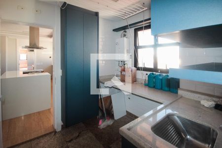 Apartamento à venda com 508m², 5 quartos e 4 vagasPiso 1:  -Area de Serviço