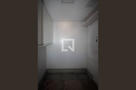 Apartamento à venda com 508m², 5 quartos e 4 vagasPiso 1:  -Area de Serviço - Dispensa