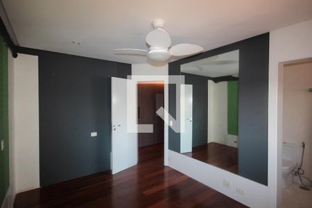 Apartamento à venda com 508m², 5 quartos e 4 vagasPiso 1:  Suíte 1
