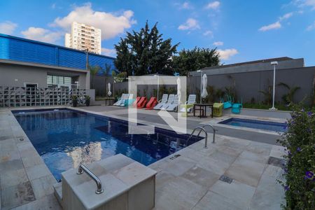 Studio à venda com 24m², 1 quarto e sem vaga Studio à venda com 24m², 1 quarto e sem vagaPiscina