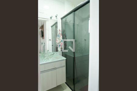 Apartamento à venda com 75m², 2 quartos e 2 vagas Apartamento à venda com 75m², 2 quartos e 2 vagasBanheiro 2