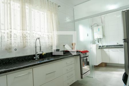 Apartamento à venda com 75m², 2 quartos e 2 vagas Apartamento à venda com 75m², 2 quartos e 2 vagasCozinha