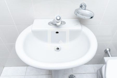 Casa à venda com 129m², 2 quartos e 2 vagasBanheiro