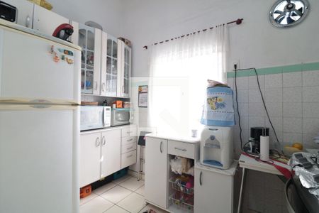 Casa à venda com 300m², 2 quartos e 8 vagasCozinha