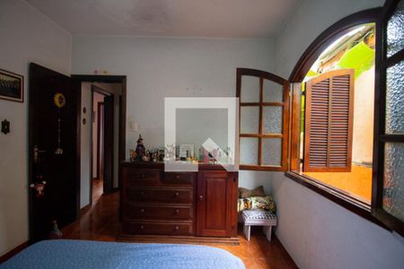 Casa de condomínio à venda com 180m², 4 quartos e 3 vagasSuíte 2