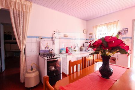 Casa à venda com 400m², 3 quartos e 2 vagas Casa à venda com 400m², 3 quartos e 2 vagasCozinha