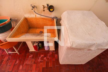 Casa à venda com 400m², 3 quartos e 2 vagas Casa à venda com 400m², 3 quartos e 2 vagasÁrea de Serviço