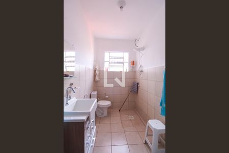 Casa à venda com 400m², 3 quartos e 2 vagas Casa à venda com 400m², 3 quartos e 2 vagasBanheiro