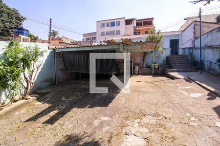 Casa à venda com 400m², 3 quartos e 2 vagas Casa à venda com 400m², 3 quartos e 2 vagasGaragem