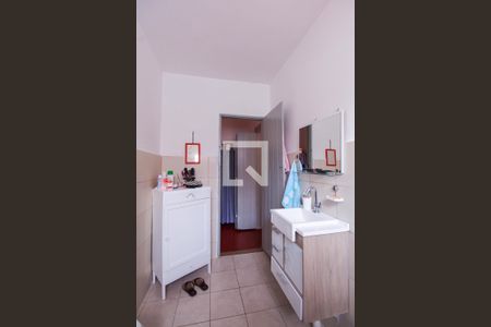 Casa à venda com 400m², 3 quartos e 2 vagas Casa à venda com 400m², 3 quartos e 2 vagasBanheiro