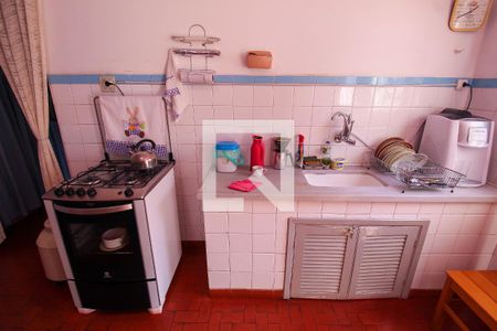 Casa à venda com 400m², 3 quartos e 2 vagas Casa à venda com 400m², 3 quartos e 2 vagasCozinha