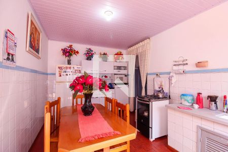 Casa à venda com 400m², 3 quartos e 2 vagas Casa à venda com 400m², 3 quartos e 2 vagasCozinha