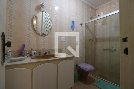 Casa à venda com 647m², 5 quartos e 8 vagasBanheiro da suíte 3