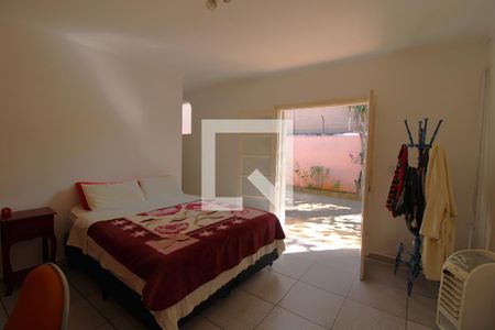 Casa à venda com 647m², 5 quartos e 8 vagasSuíte 4