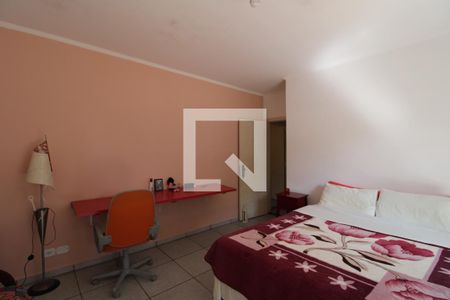 Casa à venda com 647m², 5 quartos e 8 vagasSuíte 4