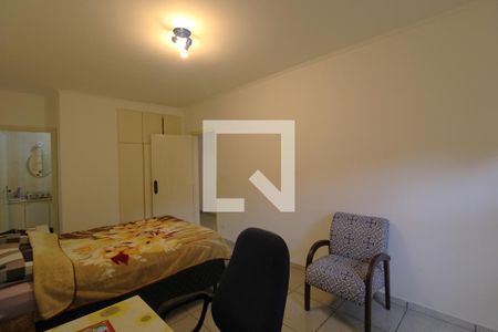 Casa à venda com 647m², 5 quartos e 8 vagasSuíte 3