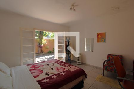 Casa à venda com 647m², 5 quartos e 8 vagasSuíte 4