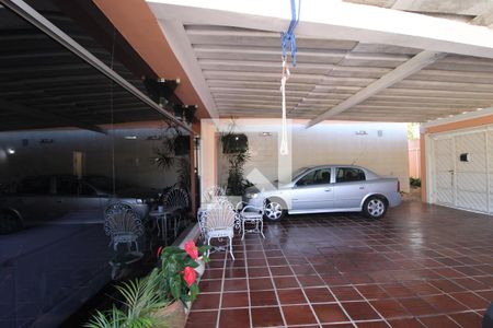 Casa à venda com 647m², 5 quartos e 8 vagasGaragem