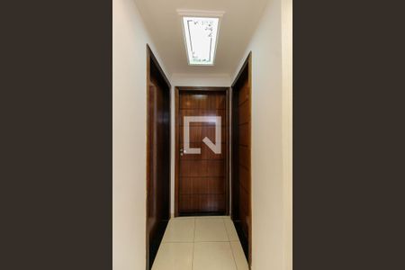 Apartamento à venda com 91m², 2 quartos e 1 vaga Apartamento à venda com 91m², 2 quartos e 1 vagaCorredor