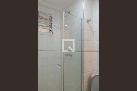 Apartamento à venda com 77m², 3 quartos e 2 vagas Apartamento à venda com 77m², 3 quartos e 2 vagasBanheiro da Suíte