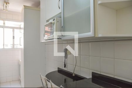 Apartamento à venda com 77m², 3 quartos e 2 vagas Apartamento à venda com 77m², 3 quartos e 2 vagasCozinha