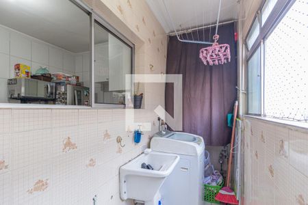 Apartamento à venda com 65m², 2 quartos e 1 vagaÁrea de serviço