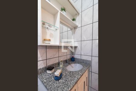 Casa à venda com 218m², 4 quartos e 4 vagasBanheiro do Quarto 1