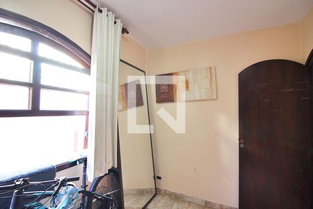 Casa à venda com 159m², 3 quartos e 2 vagasQuarto 3