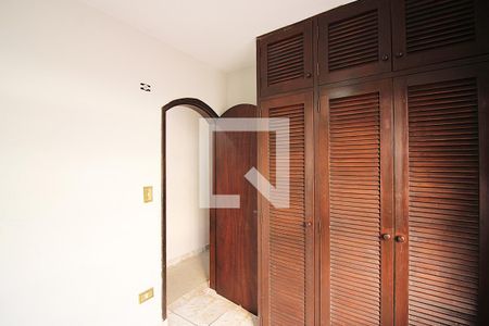 Casa à venda com 159m², 3 quartos e 2 vagasQuarto 2