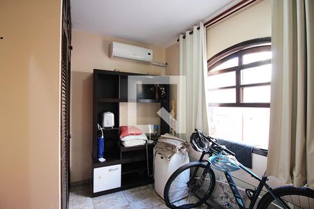 Casa à venda com 159m², 3 quartos e 2 vagasQuarto 3