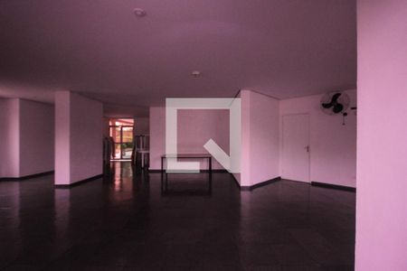 Apartamento à venda com 69m², 3 quartos e 1 vaga Apartamento à venda com 69m², 3 quartos e 1 vagaÁrea comum - Salão de festas