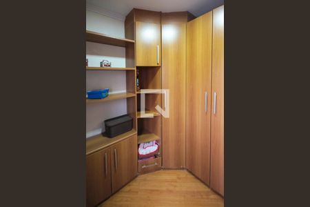 Apartamento à venda com 69m², 3 quartos e 1 vaga Apartamento à venda com 69m², 3 quartos e 1 vagaQuarto 02