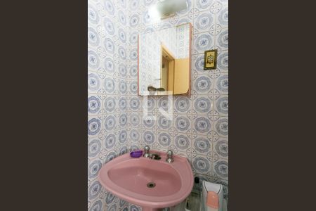 Casa à venda com 134m², 3 quartos e 1 vaga Casa à venda com 134m², 3 quartos e 1 vagaBanheiro da Suíte