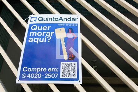 Casa à venda com 134m², 3 quartos e 1 vaga Casa à venda com 134m², 3 quartos e 1 vagaFachada - placa