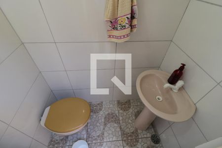 Casa à venda com 209m², 5 quartos e 5 vagasLavabo