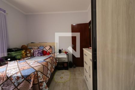 Casa à venda com 209m², 5 quartos e 5 vagasQuarto 2