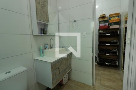 Casa à venda com 209m², 5 quartos e 5 vagasBanheiro da Suite 2
