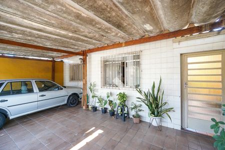 Casa à venda com 140m², 2 quartos e 2 vagas Casa à venda com 140m², 2 quartos e 2 vagasGaragem