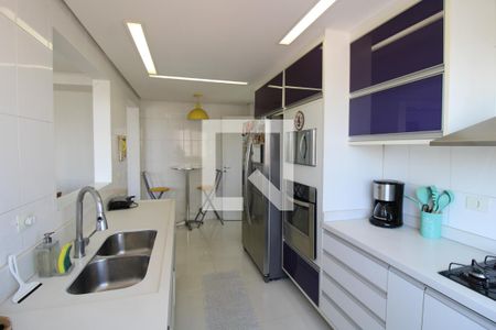 Apartamento à venda com 105m², 3 quartos e 3 vagasCozinha - Armários 