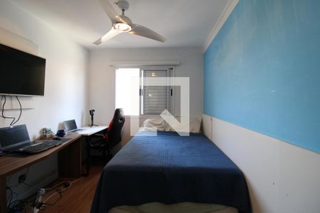 Apartamento à venda com 105m², 3 quartos e 3 vagasSuíte 2 