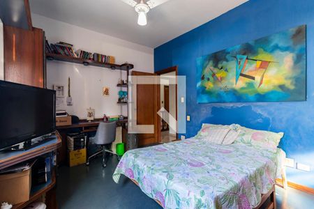 Casa à venda com 545m², 5 quartos e 4 vagas Casa à venda com 545m², 5 quartos e 4 vagas2o. Andar - Suíte 2