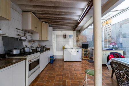 Casa à venda com 545m², 5 quartos e 4 vagas Casa à venda com 545m², 5 quartos e 4 vagas1o. Andar - Espaço Gourmet