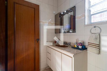 Casa à venda com 545m², 5 quartos e 4 vagas Casa à venda com 545m², 5 quartos e 4 vagas2o. Andar - Banheiro da Suíte 2