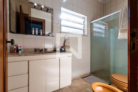 Casa à venda com 545m², 5 quartos e 4 vagas Casa à venda com 545m², 5 quartos e 4 vagas2o. Andar - Banheiro da Suíte 2