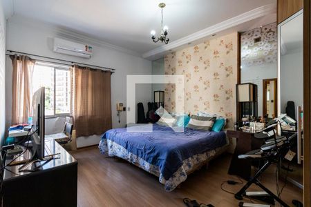 Casa à venda com 545m², 5 quartos e 4 vagas Casa à venda com 545m², 5 quartos e 4 vagas2o. Andar - Suíte 1