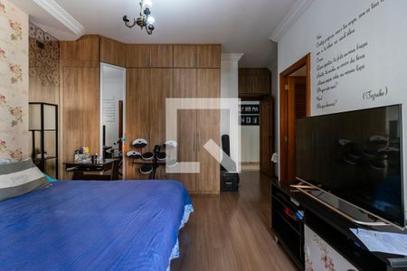 Casa à venda com 545m², 5 quartos e 4 vagas Casa à venda com 545m², 5 quartos e 4 vagas2o. Andar - Suíte 1