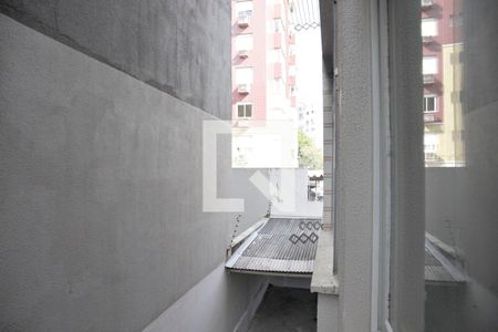 Sala Vista de apartamento para alugar com 1 quarto, 42m² em Floresta, Porto Alegre